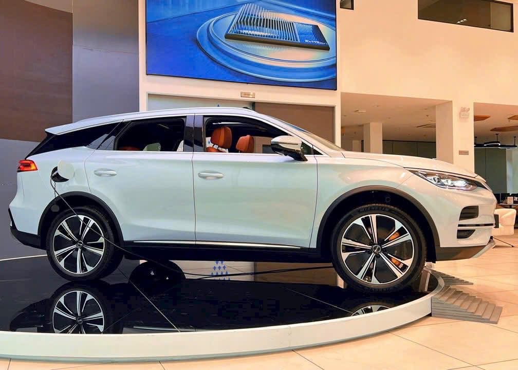 BYD Sealion 8 – SUV Điện Hiện Đại, Đẳng Cấp Mới Cho Gia Đình Việt