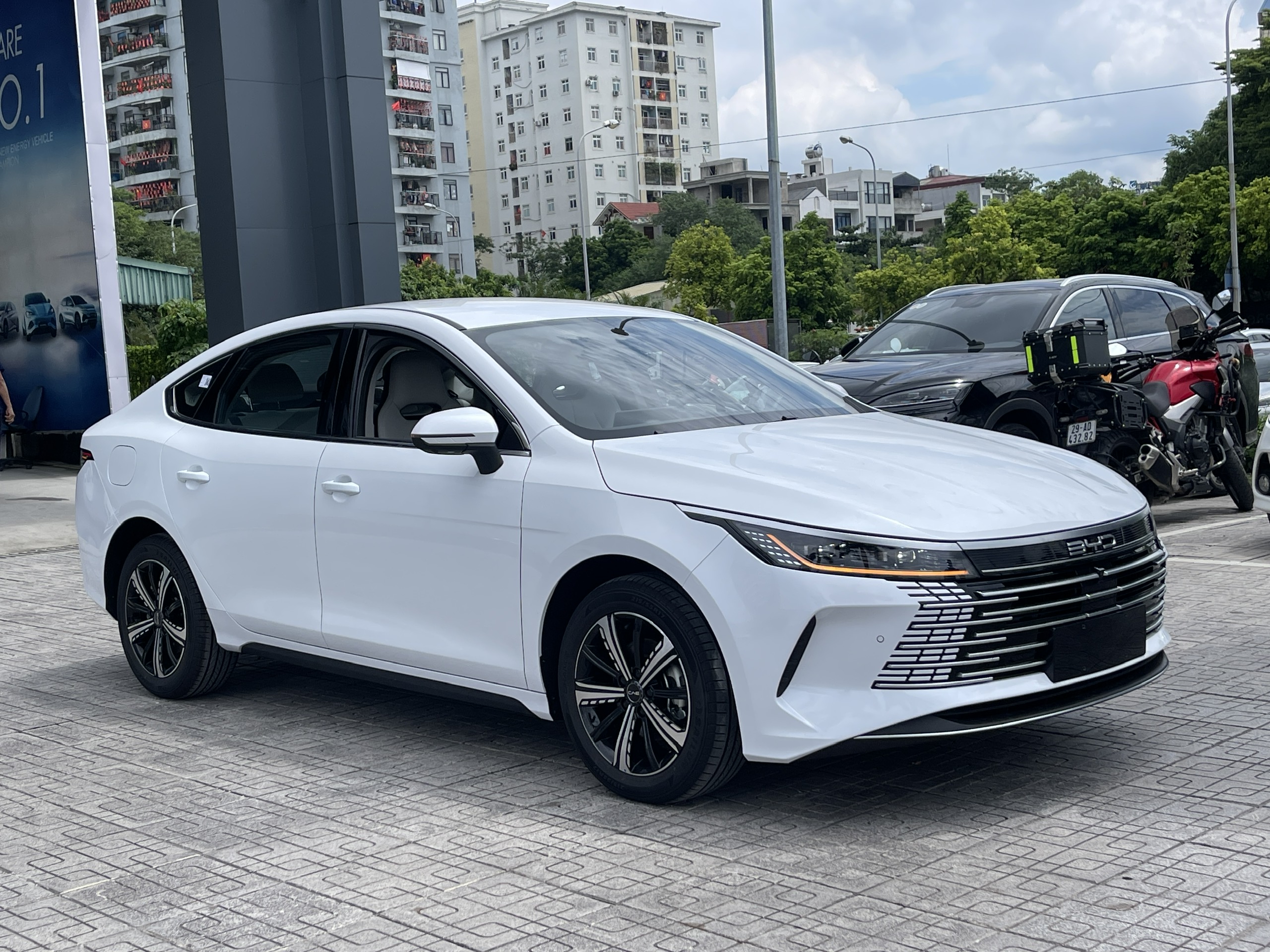 Ưu Đãi Tháng 12 Dành Cho BYD Seal 5 – Cơ Hội Sở Hữu Xe Với Quà Tặng Giá Trị